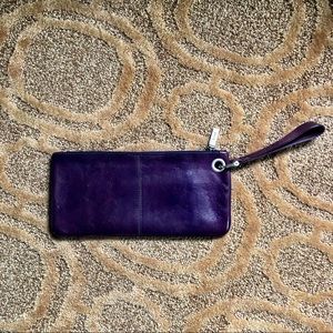 Hobo Int’l Purple Vida Wristlet Clutch